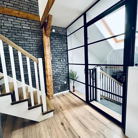 Dwupoziomowy Bali Apartmán *