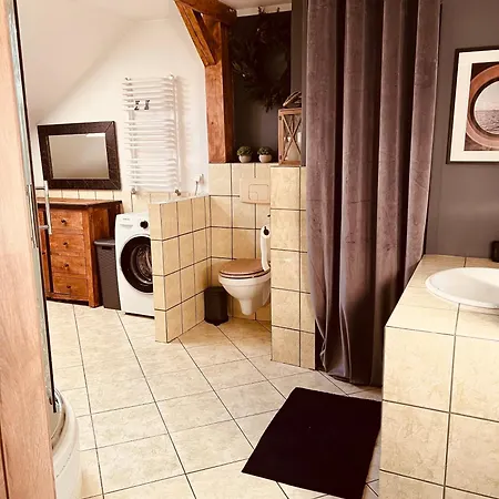 Lägenhet Dwupoziomowy Bali Kłodzko