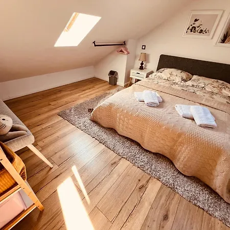 Dwupoziomowy Bali Lägenhet *