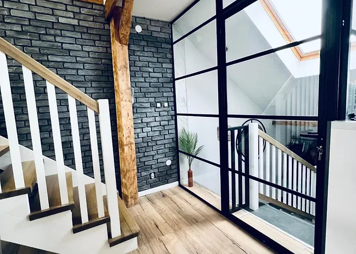 Dwupoziomowy Bali Lejlighed *